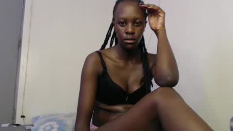 Petite Queen online show from 10, 2, 2025