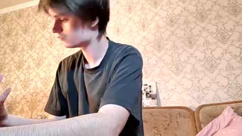 Snapshot of sweet6boy9 chatting on 18, 9, 2025 Sweet boy online show from 18, 9, 2025