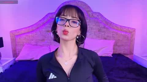 Sweet 1Angel online show from 18, 10, 2025