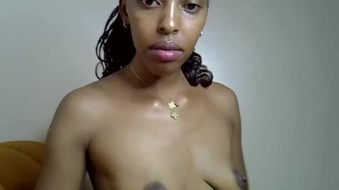 sweet_ashanny online show from 19, 4, 2026