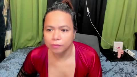 Snapshot of sweet_asiants_4u chatting on 3, 5, 2026 izza izzasweet online show from 3, 5, 2026