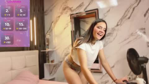 Snapshot of sweet_babe__ chatting on 26, 2, 2026 Violet online show from 26, 2, 2026