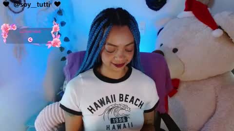 Snapshot of sweet_bluee chatting on 17, 12, 2024 Tutti  online show from 17, 12, 2024