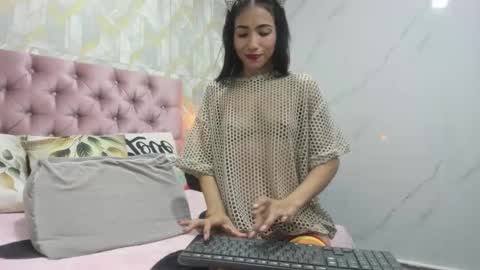 Snapshot of sweet_candy_sex1 chatting on 5, 11, 2025 sweet_candy_sex1 online show from 5, 11, 2025