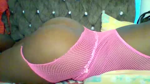 Snapshot of sweet_cherry007 chatting on 14, 10, 2025 sweet_cherry007 online show from 14, 10, 2025