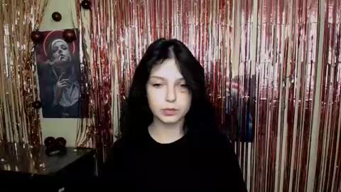 Snapshot of sweet_cherryg chatting on 18, 9, 2025 Ivy online show from 18, 9, 2025