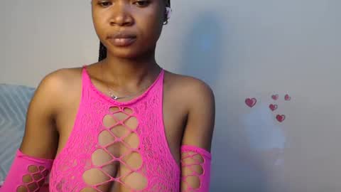 Snapshot of sweet_cheryl chatting on 19, 7, 2026 cheryl online show from 19, 7, 2026