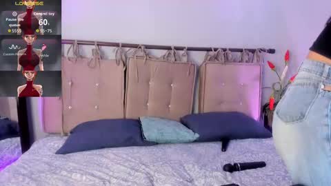 Snapshot of sweet_cleo__ chatting on 11, 9, 2025 Cleo online show from 11, 9, 2025