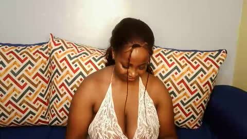 sweet_dollo online show from 14, 10, 2025