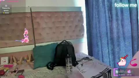 Snapshot of sweet_emmili chatting on 1, 6, 2026 emmili online show from 1, 6, 2026