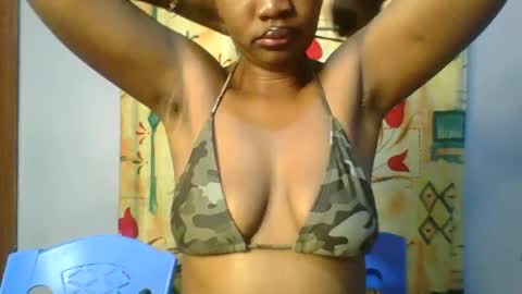 Snapshot of sweet_jamiie chatting on 4, 4, 2026 jay online show from 4, 4, 2026