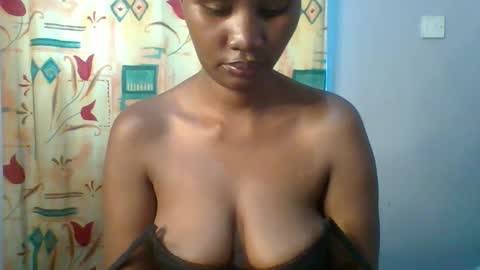 Snapshot of sweet_jamiie chatting on 7, 4, 2026 jay online show from 7, 4, 2026