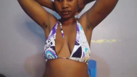 Snapshot of sweet_jamiie chatting on 8, 4, 2026 jay online show from 8, 4, 2026