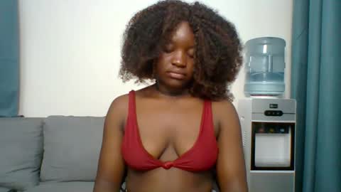 ESTHER NEEMA online show from 18, 10, 2025