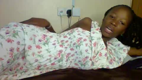 Snapshot of sweet_kcandy chatting on 24, 5, 2026 Sweet KCandy online show from 24, 5, 2026