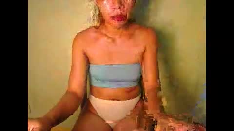 Snapshot of sweet_kitty69xxx chatting on 20, 5, 2026 sweet_kitty69xxx online show from 20, 5, 2026