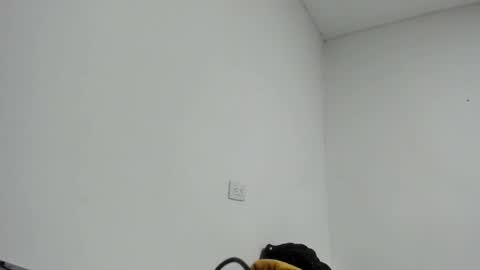 sweet_kitty_777 online show from 16, 4, 2026