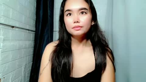 Snapshot of sweet_laika chatting on 1, 7, 2026 LAIKA online show from 1, 7, 2026