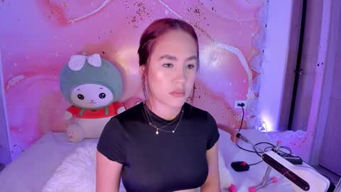 Snapshot of sweet_lemariee_ chatting on 17, 1, 2026 Lemarie online show from 17, 1, 2026