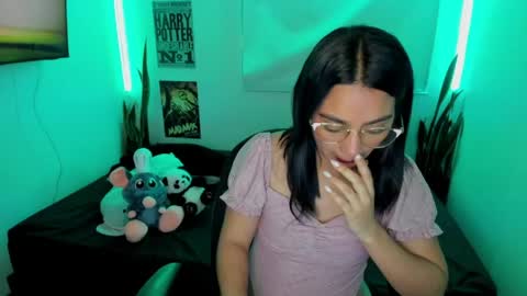 Lina online show from 31, 3, 2026