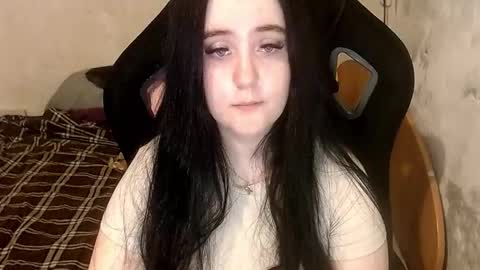 Snapshot of sweet_my_dream chatting on 23, 2, 2026 sweet_my_dream online show from 23, 2, 2026