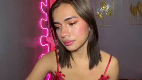 Snapshot of sweet_nikki03 chatting on 2, 4, 2026 sweet_nikki03 online show from 2, 4, 2026