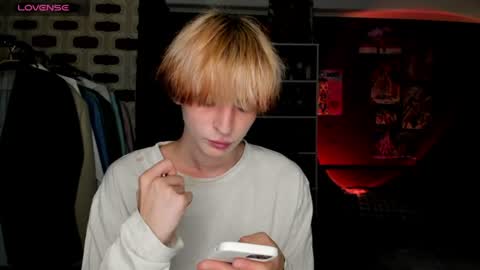 Snapshot of sweet_peach__ chatting on 29, 6, 2026 kira online show from 29, 6, 2026