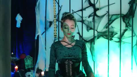 Snapshot of sweet_penny_ chatting on 1, 11, 2025 Penny online show from 1, 11, 2025