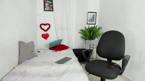 Snapshot of sweet_rose72 chatting on 16, 5, 2026 sweet_rose72 online show from 16, 5, 2026