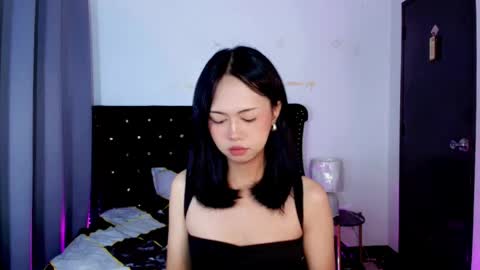 Snapshot of sweet_savii chatting on 17, 5, 2026 lovesavii online show from 17, 5, 2026