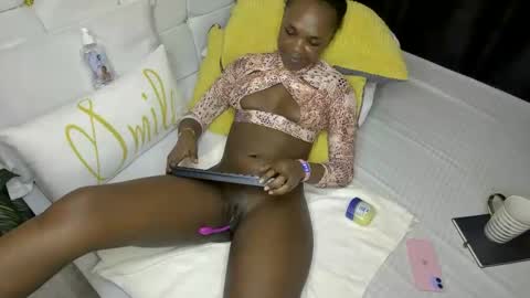 Snapshot of sweet_spoon chatting on 19, 12, 2024 Nina online show from 19, 12, 2024