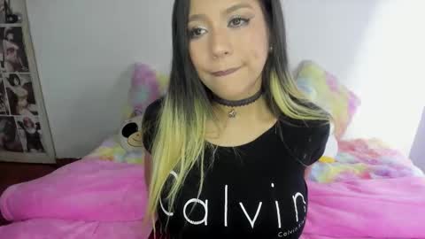              online show from 28, 10, 2025