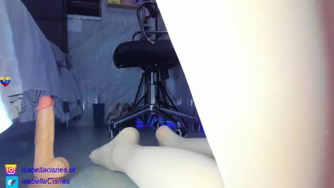 Snapshot of sweet_tits2 chatting on 8, 8, 2026 Isabella online show from 8, 8, 2026