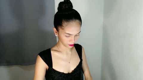 Snapshot of sweet_tyla chatting on 3, 11, 2025 sweet_tyla online show from 3, 11, 2025