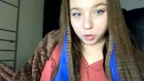 Snapshot of sweetalissa18 chatting on 19, 2, 2025 sweetalissa18 online show from 19, 2, 2025
