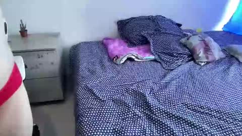 Snapshot of sweetaura0_0 chatting on 13, 2, 2026 SweetAura0 0 online show from 13, 2, 2026