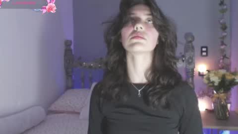 Snapshot of sweetaurora_ chatting on 10, 10, 2025 Aurora Rossi online show from 10, 10, 2025