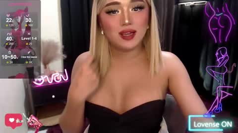 Snapshot of sweetbella118 chatting on 7, 3, 2025 bella online show from 7, 3, 2025