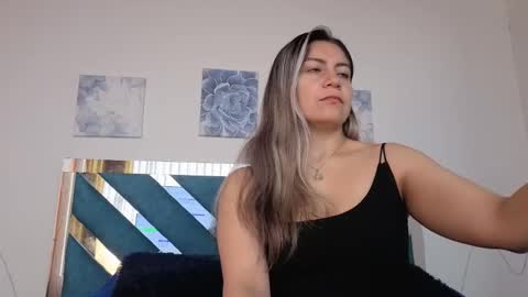 Cinthia online show from 15, 10, 2025