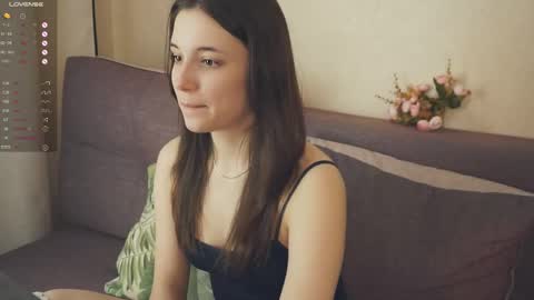 Snapshot of sweetcats_meow chatting on 25, 5, 2026 Eva and Cherry online show from 25, 5, 2026