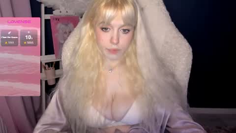 Lisa online show from 9, 8, 2026