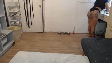 Snapshot of sweetcuteangel chatting on 21, 2, 2025 angel 3 online show from 21, 2, 2025