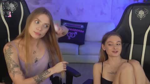 Snapshot of sweetdesiree_ chatting on 13, 11, 2025 Amelia online show from 13, 11, 2025