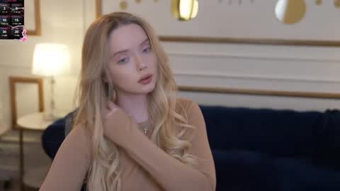 Snapshot of sweetdesiree_ chatting on 19, 11, 2025 Amelia online show from 19, 11, 2025