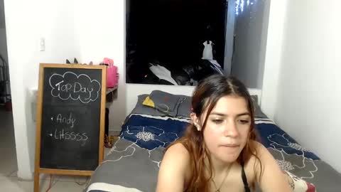 Snapshot of sweetevil19 chatting on 10, 3, 2025 sweetevil19 online show from 10, 3, 2025