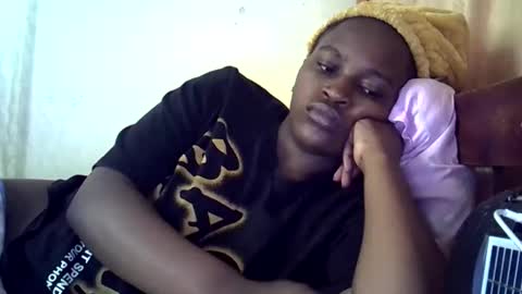 sweetielonglips online show from 12, 2, 2026