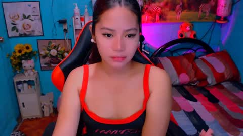 Nicole online show from 2, 12, 2024