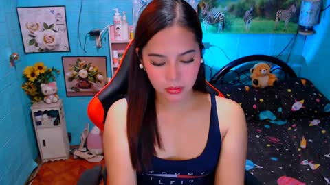 Nicole online show from 18, 1, 2025