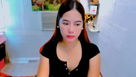 Nicole online show from 5, 10, 2025