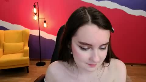 sweetintouch online show from 8, 9, 2025